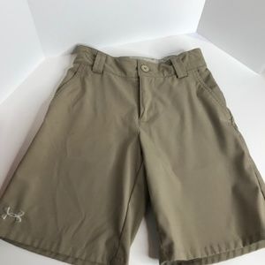 Under Armour Boy's Shorts Youth Small